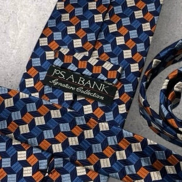 JOS. A. BANK Silk Tie USA Blue Orange Geometric W:3.8" EUC - Picture 2 of 5